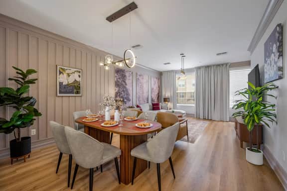 Comfortable 3BR Near Convention Center & Epic Park - Image 2