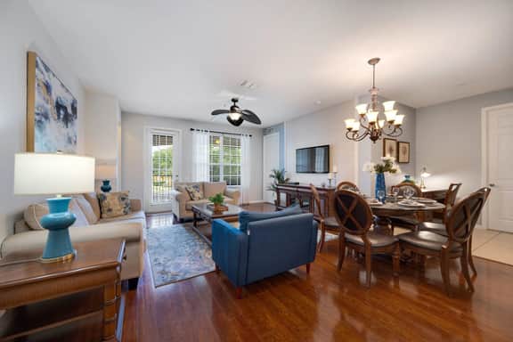 Orlando at Your Doorstep, 3BR condo, Sleeps 8 - Image 2