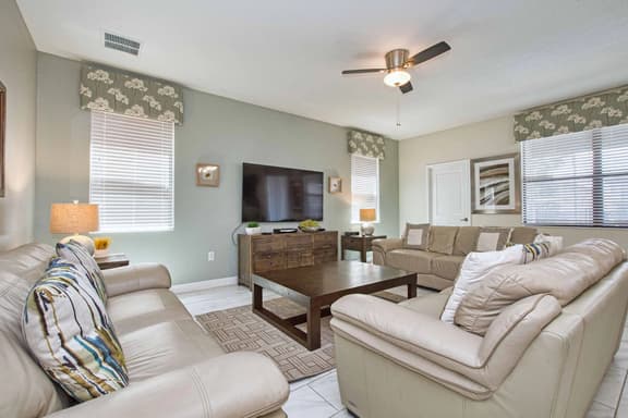 Beauty Home, Private Pool in Champions Gate