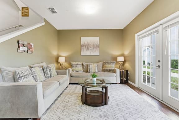 Family 4BR Stay Near Orlando Parks
