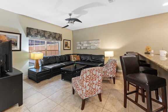 Lovely House for 10 People at Paradise