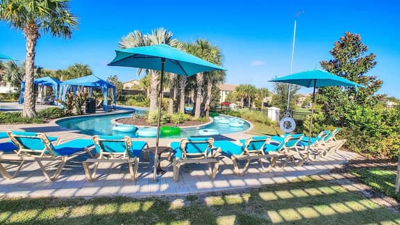 Pet Friendly Amazing 5 BR sleeps 10