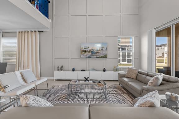 Stylish 5BR Home with Themed Bedrooms