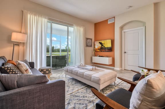 Stylish Golf View Condo, Absolutely Amazing