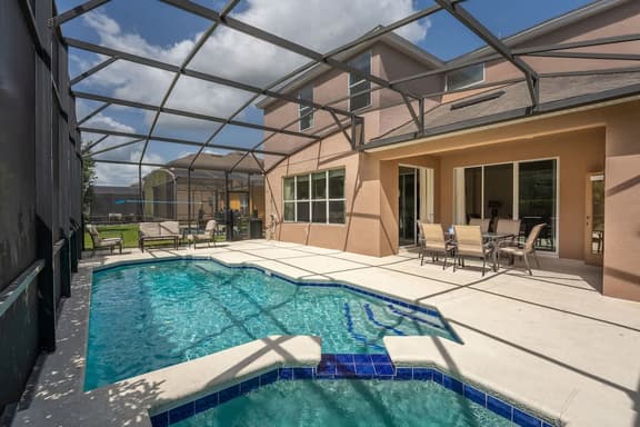 Themed Bedrooms and Large Pool