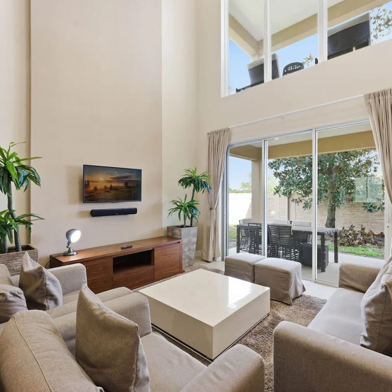 Magic Village 4BR, Spacious and Stylish